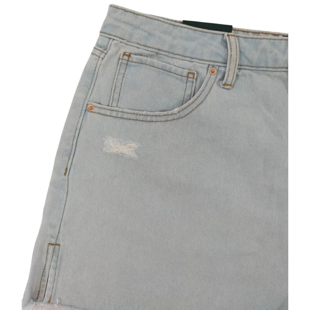 Wild Fable Womens Light Wash Denim Shorts Size 14 NWT Casual Summer.